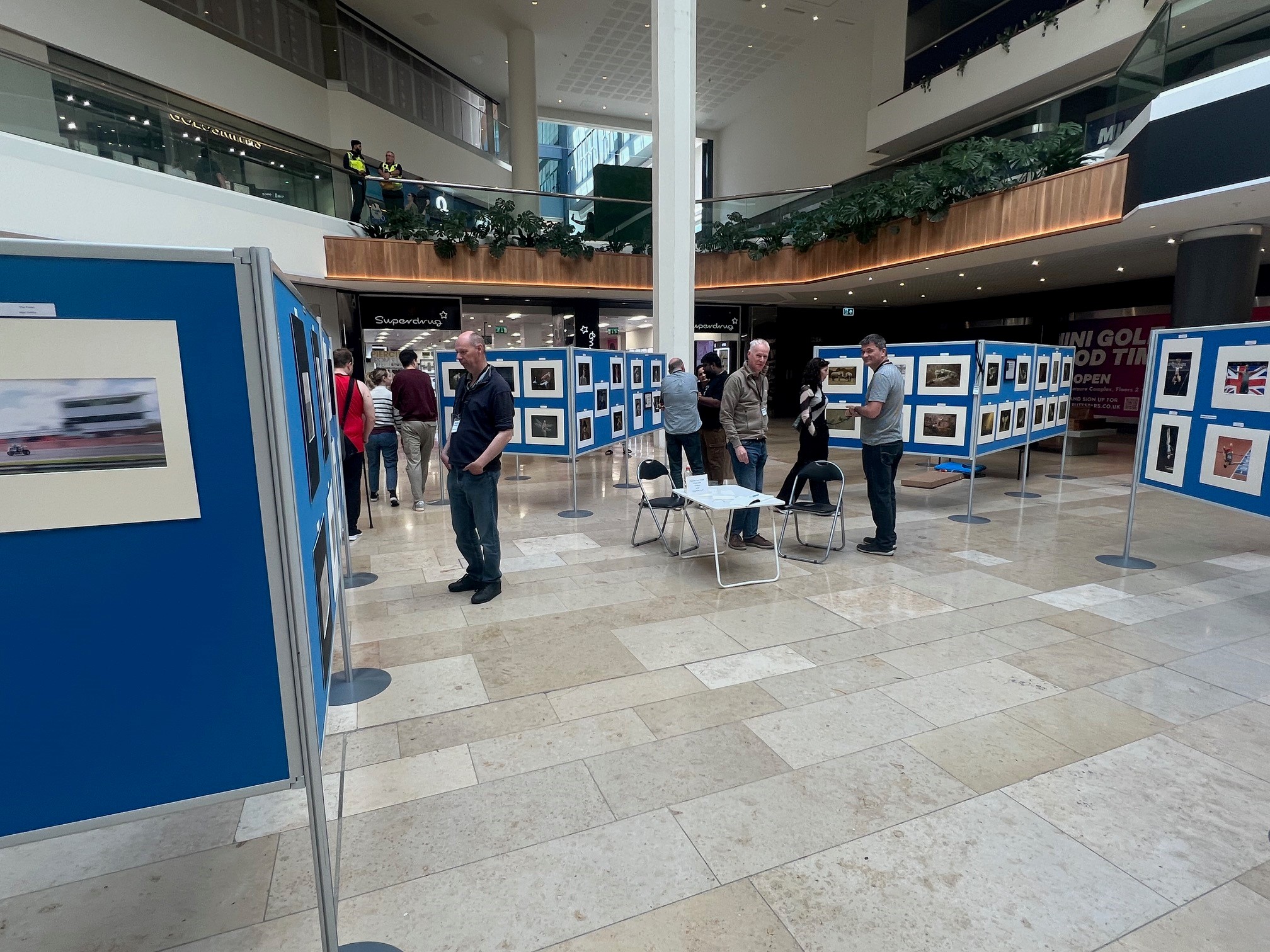 modular display boards with loop nylon fabric