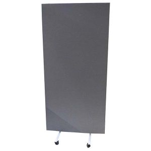 Budget acoustic screen on castor feet